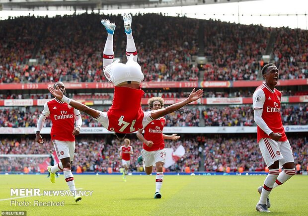 Arsenal-Burnley maçından kareler