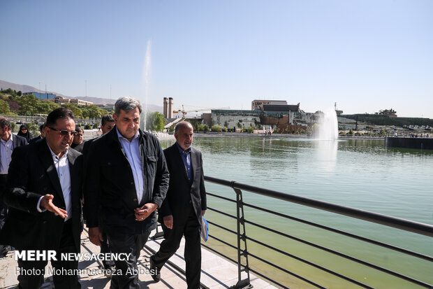 Tehran’s new artificial lake officially opens to public