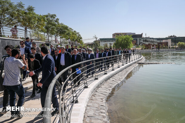 Tehran’s new artificial lake officially opens to public