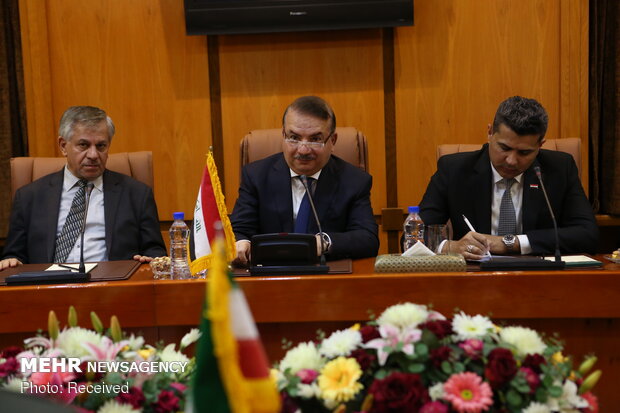 Iranian, Iraqi ministers meet in Tehran