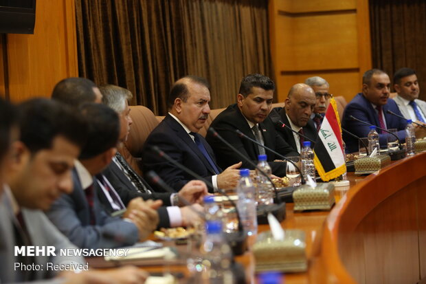 Iranian, Iraqi ministers meet in Tehran