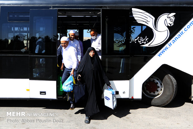 Return of Hajj pilgrims to Iran