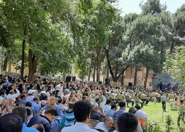 مراسم شادپیمایی غدیر در شیراز برگزار شد