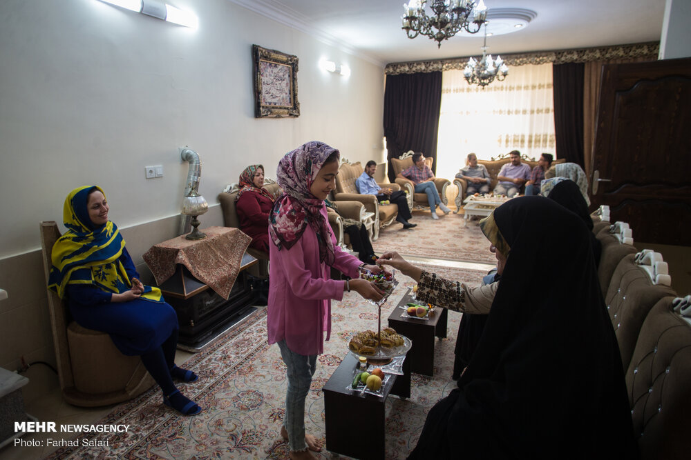 پيروزي،ايران،ديد،آغاز،ملي،عيد،ملت،بازديدهاي،شهدا،نوروز،فرورد ...