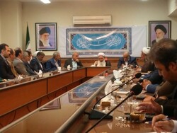 دیدار مدیران با مردم در مساجد کرمانشاه
