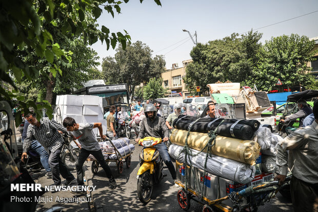 موتورسواران در سطح شهر تهران