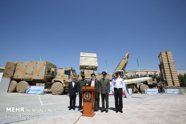 Judiciary chief visits Bavar 373 missile system in defense expo