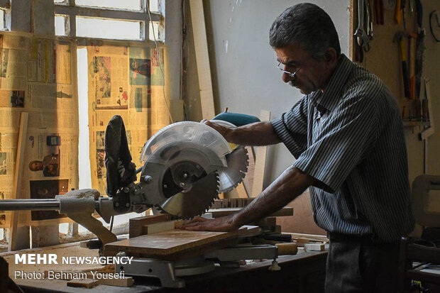 Revitalizing traditional art of wooden Girih tiles