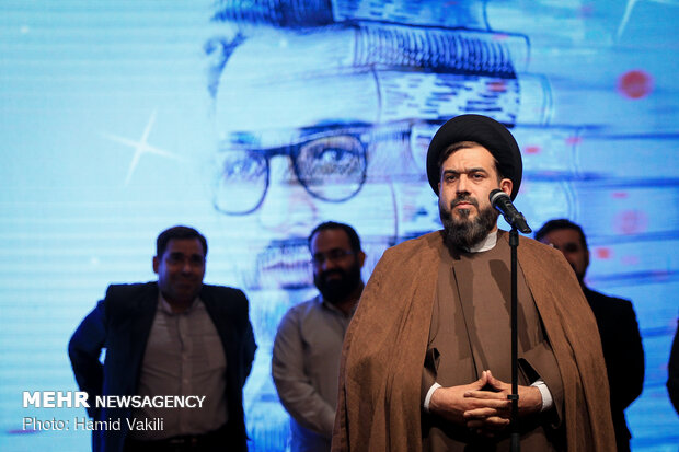 نخستین دوره جایزه ادبی « شهید سید علی اندرزگو »