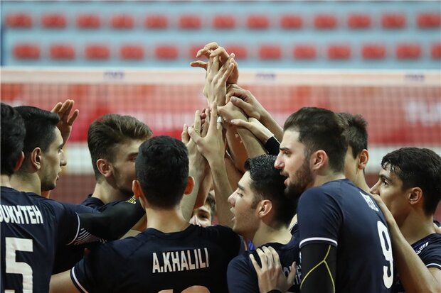 Iran volleyball gets into knockout stage of U19 Boys' World C'ship