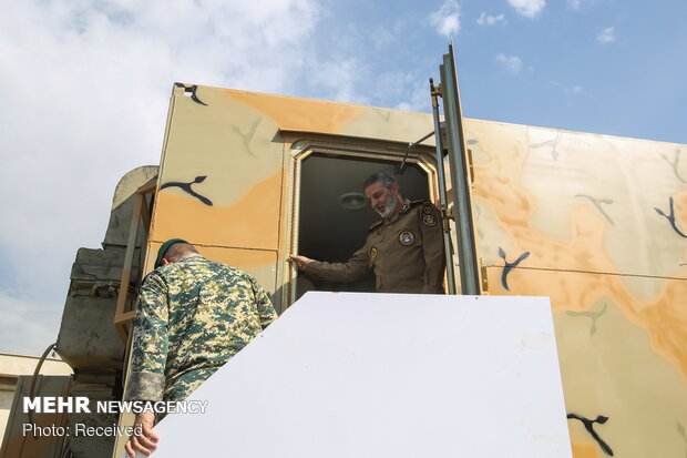 Army cmdr. visits Bavar 373 missile system 
