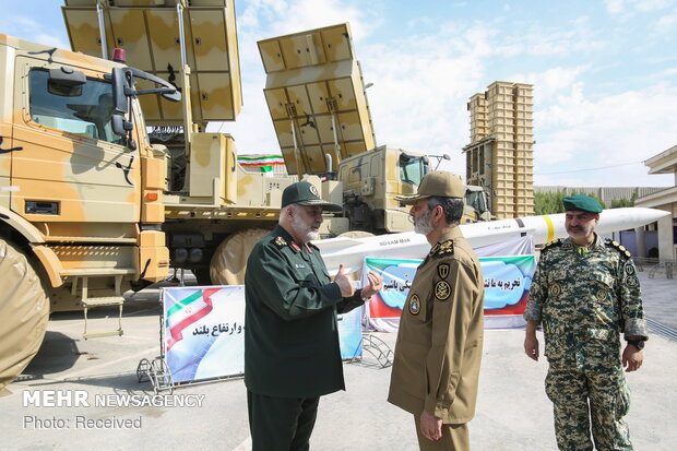 Army cmdr. visits Bavar 373 missile system 