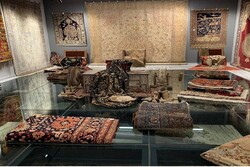 İran halısı Türkiye'de tanıtıldı