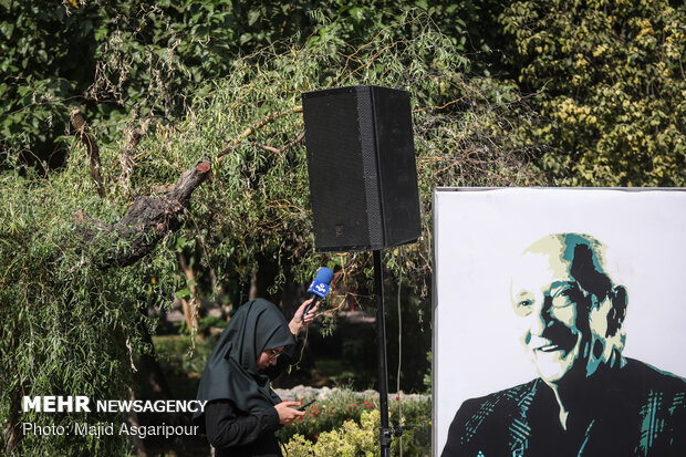 Funeral ceremony of veteran actor Dariush Asadzadeh