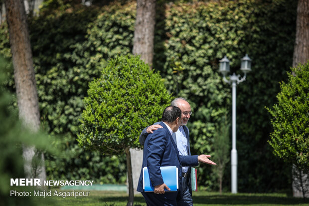 Sidelines of cabinet session in Tehran