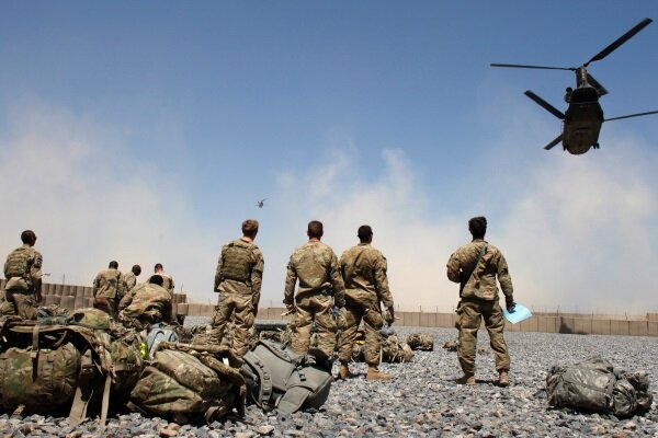 موعد گفتگو در مورد آینده حضور آمریکا در افغانستان فرانرسیده است!