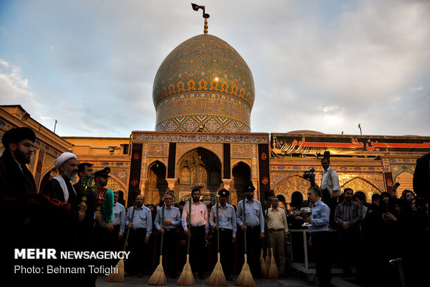 آيين تعويض پرچم گنبد حضرت عبدالعظيم حسنی عليه السّلام