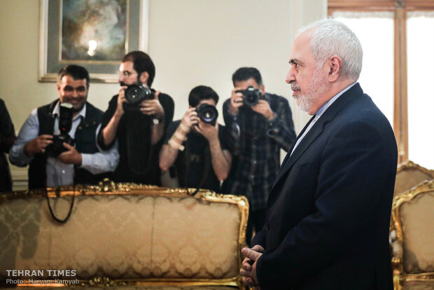 New Yemeni envoy submits credentials to Zarif