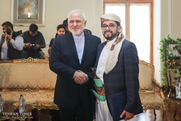 New Yemeni envoy submits credentials to Zarif