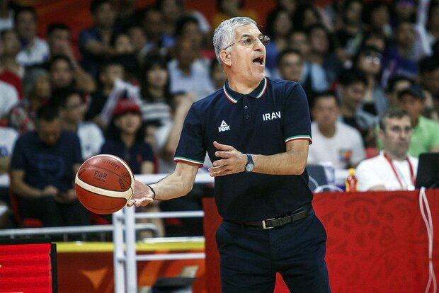انتقاد سرمربی تیم ملی بسکتبال از مسئولان آسیایی این رشته 