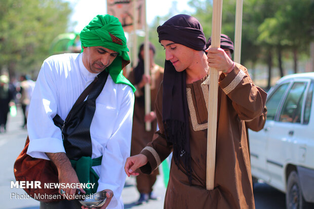 حرکت نمادین کاروان نینوا در بیرجند