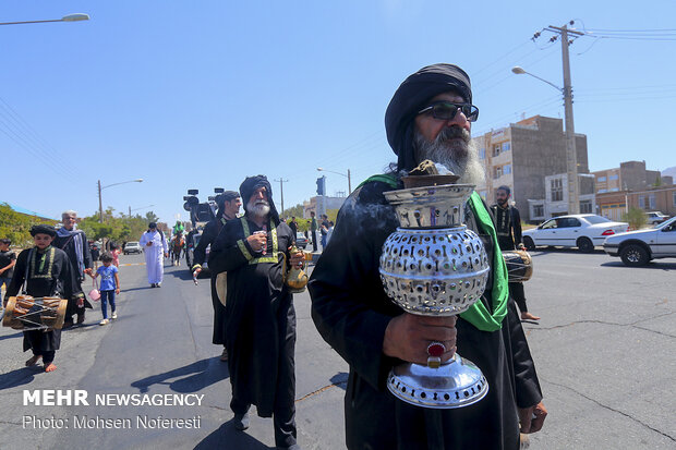 حرکت نمادین کاروان نینوا در بیرجند