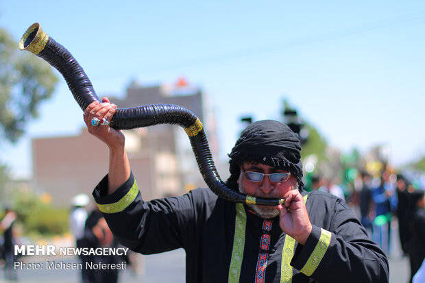 حرکت نمادین کاروان نینوا در بیرجند