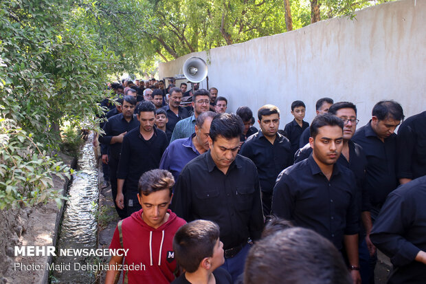 Traditional mourning ceremony of ‘Mahale Gardi’ in Yazd during Muharram 