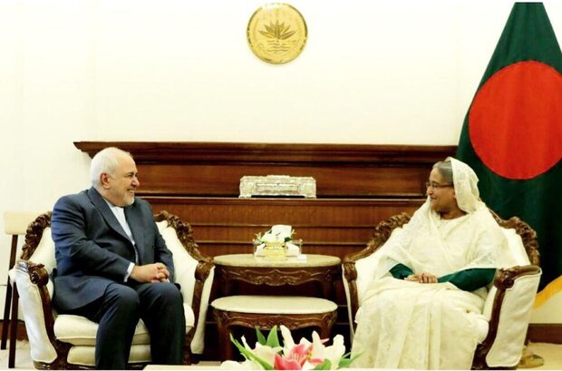 ظريف يبحث مع رئيسة وزراء بنغلاديش أوضاع مسلمي الروهينغا