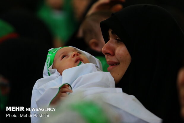 ‘Hosseini infants’ gathering in Jamkaran Holy Mosque