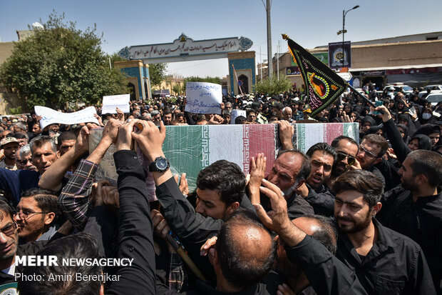تجمع مردمی آمرین به معروف و نهی از منکر در شیراز