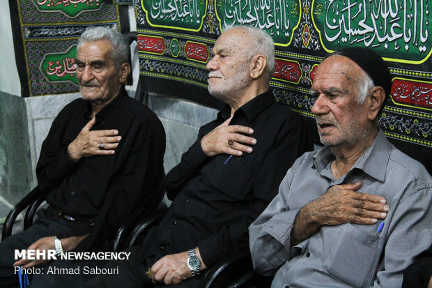 مراسم اطعام عزاداران حسینی،روستای بیابانک سمنان