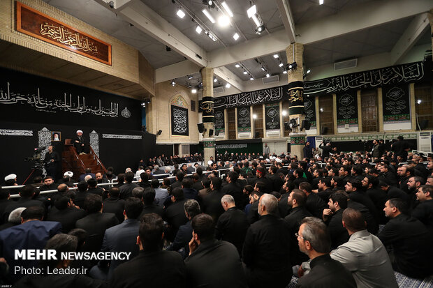 ثاني ليلة من مراسم العزاء الحسيني بحضور قائد الثورة