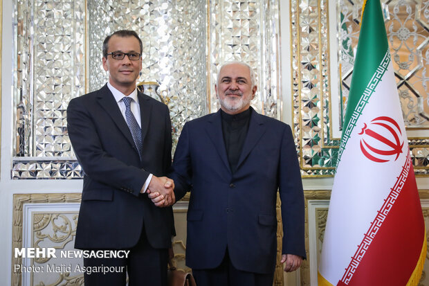 ظريف: اجراءات ايران في خفض التزاماتها تبقى ضمن أطار الاتفاق النووي