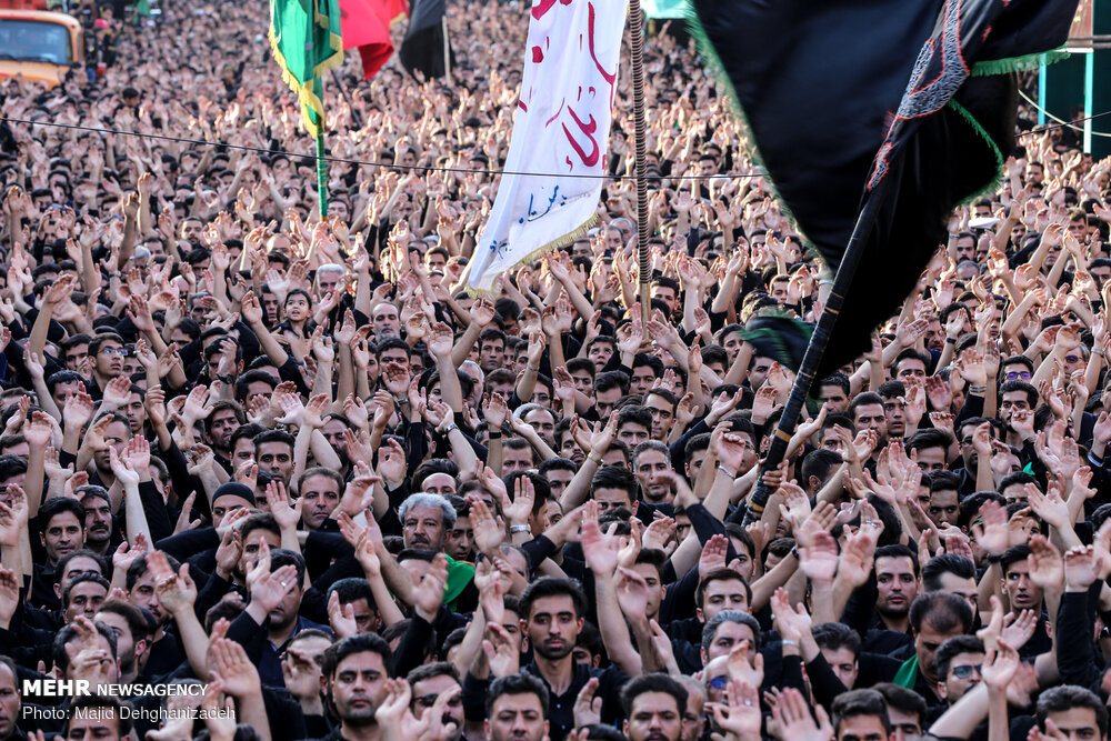 برگزاری مراسم عاشورای حسینی در استان تهران/زمین و زمان گریست - خبرگزاری مهر  | اخبار ایران و جهان | Mehr News Agency