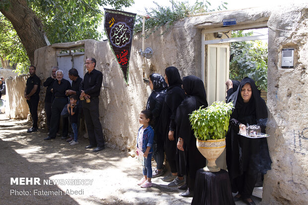 آیین کهن چغچغه زنی در روستای انجدان