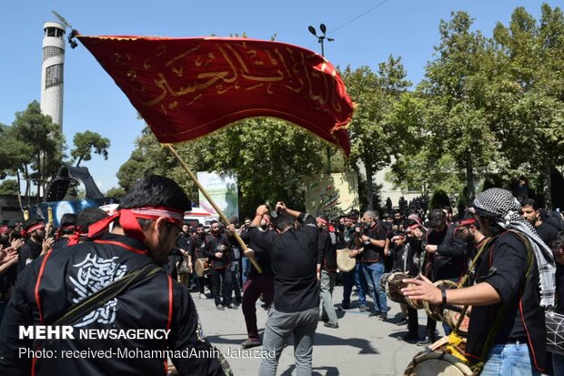 عزاداری عاشورای حسینی در دانشگاه تهران
