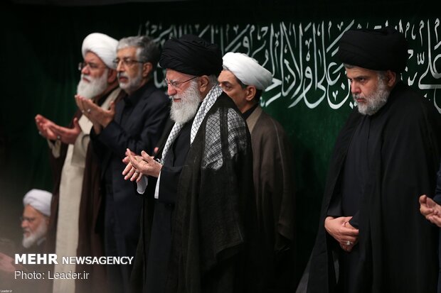 Leader attends fifth night of Muharram mourning ceremony