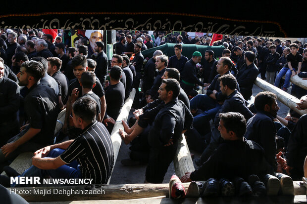 ‘Nakhl Bardari’ rituals in Ashura Day in Mehriz