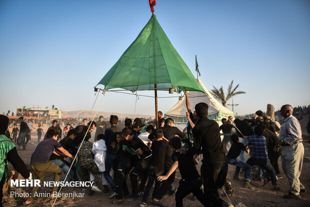 Iran’s largest field ‘passion play’ in Sahra Rud, Fars prov.