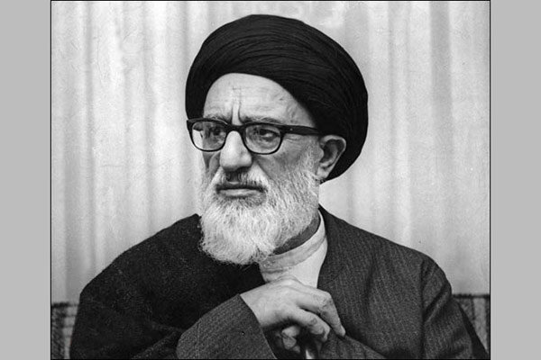 نخستین نماز جمعه انقلاب چگونه به مهم‌ترین تریبون جمهوری اسلامی بدل شد