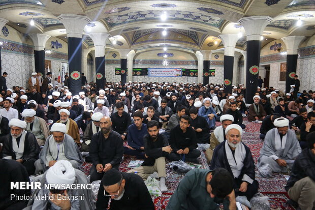 Seminaries in Qom start academic year