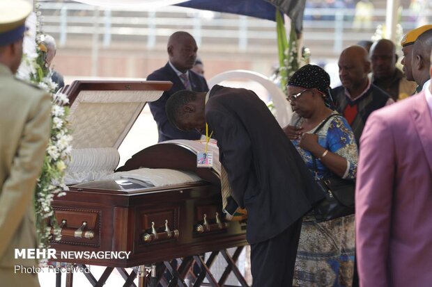 Mugabe'nin cenaze töreninden kareler