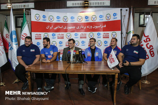 Presser of head coaches of Iran national men’s and women’s weightlifting teams