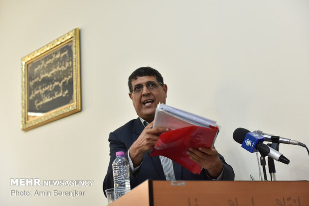 دادگاه علنی رسیدگی به جرائم شرکت هرمی فایننشیال در شیراز