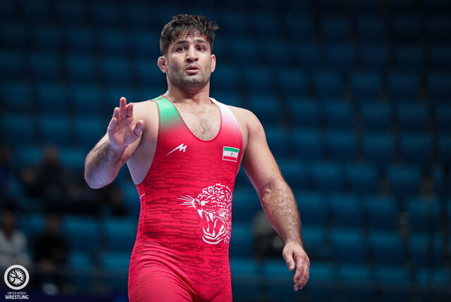 Atletas iranianos, vice-campeonato de luta livre greco-romano  asiático-2018, em Quirguistão. - Pars Today