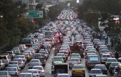 Tehran’s traffic jam drops by 52%