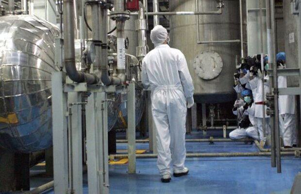 مسؤول في الطاقة الذرية: إيران تمتلك تقنية تصنيع وتخزين القنبلة النووية