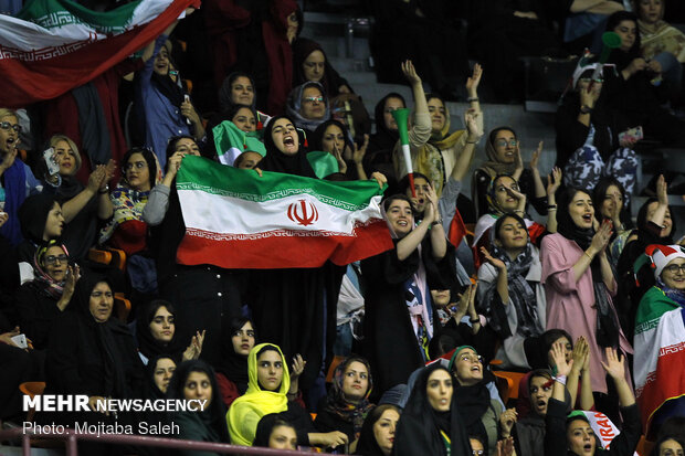 دیدار تیم های ملی والیبال ایران و چین