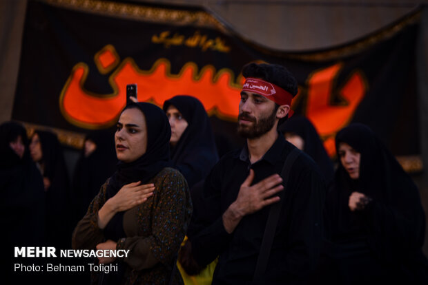 Ehlibeyt aşıkları Tahran'da toplandılar